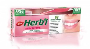 Зубная паста для чувствительных зубов Dabur Herbal + зубная щетка в подарок!